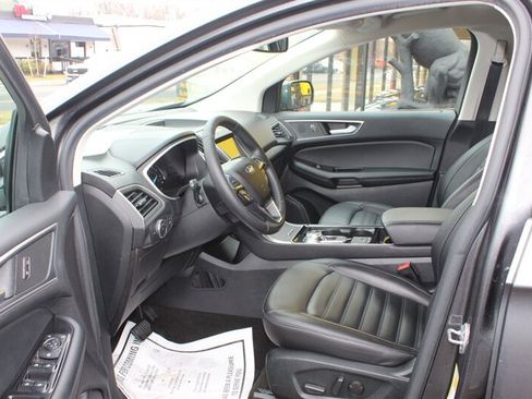 Used 2020 Ford Edge SEL w/ Convenience Package AWD/4WD image 11