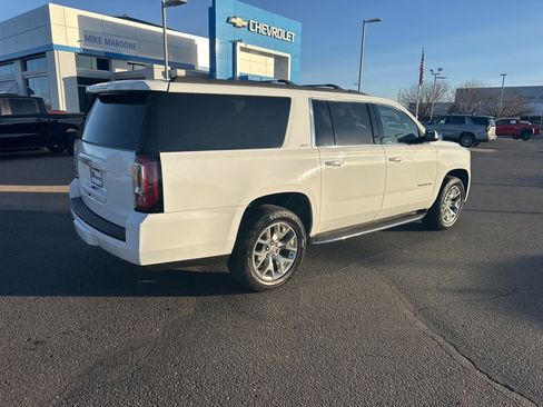 Used 2018 GMC Yukon XL SLT image 41
