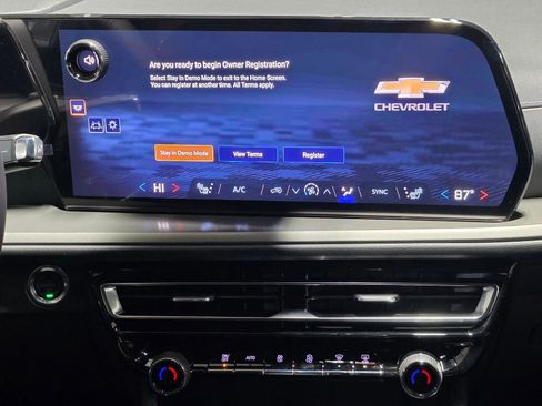 New 2026 Chevrolet Traverse LT image 26