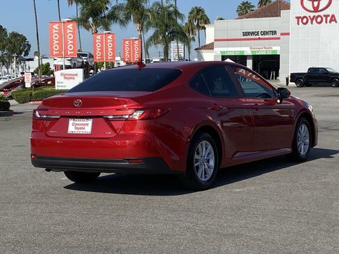 Used 2026 Toyota Camry LE w/ Convenience Package FWD image 42