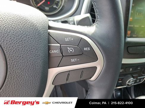 Used 2014 Jeep Cherokee Limited AWD/4WD image 24