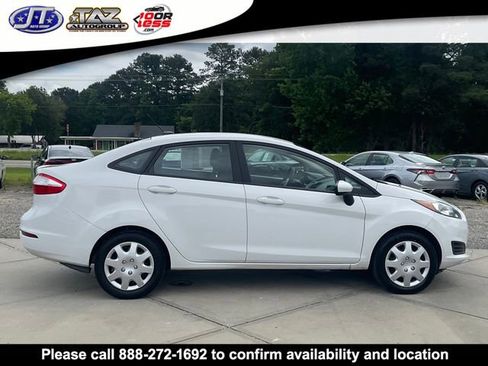 Used 2019 Ford Fiesta S FWD image 7