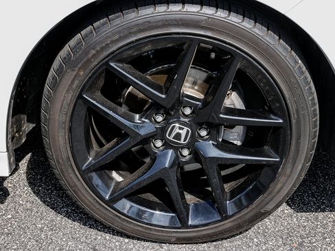 Used 2025 Honda Civic Sport image 13