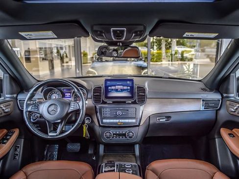 Used 2018 Mercedes-Benz GLS 550 4MATIC w/ Offroad Package image 3