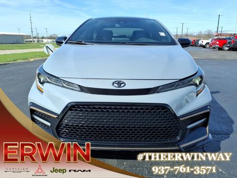 Used 2021 Toyota Corolla SE w/ Carpet Mat Package (TMS) image 2