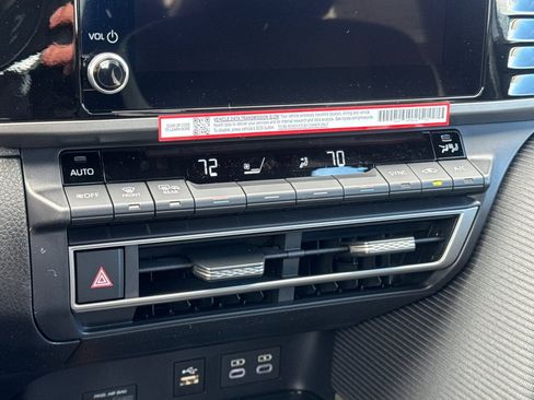 New 2026 Toyota Camry SE image 22