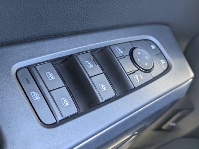 Used 2024 Nissan Pathfinder Rock Creek AWD/4WD image 23