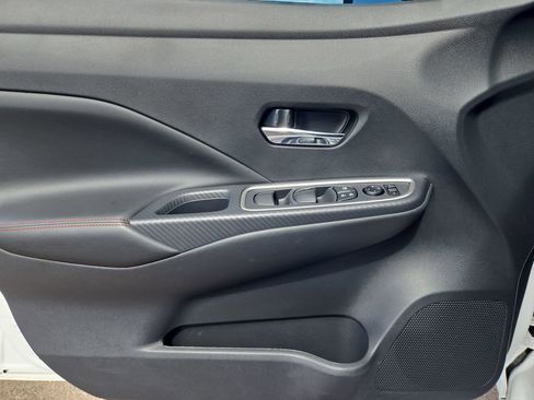 Used 2025 Nissan Versa SR w/ Trunk Package FWD image 26