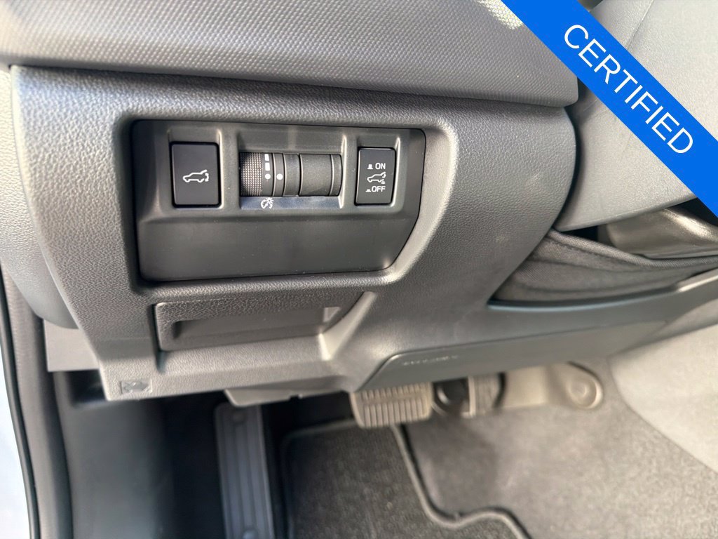 Certified 2025 Subaru Forester Premium AWD/4WD image 11