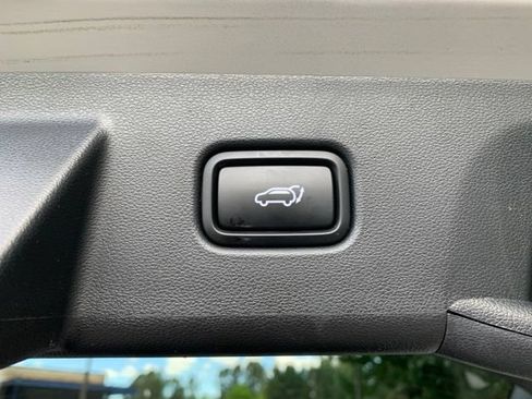 Certified 2025 Hyundai Tucson SEL FWD image 7