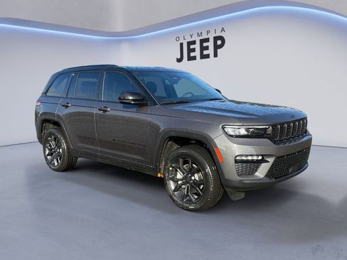 New 2025 Jeep Grand Cherokee Limited image 8