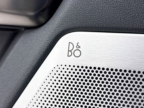 Used 2023 Ford F350 Platinum image 31