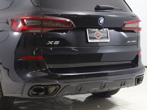 Used 2023 BMW X5 xDrive45e w/ M Sport Package image 25