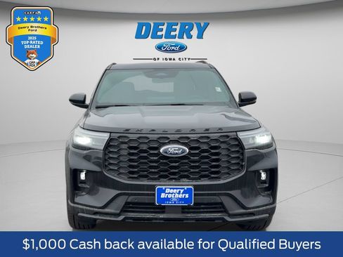 New 2026 Ford Explorer ST-Line w/ ST-Line Street Pack AWD/4WD image 3