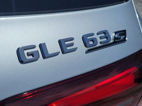 New 2026 Mercedes-Benz GLE 63 AMG S image 8