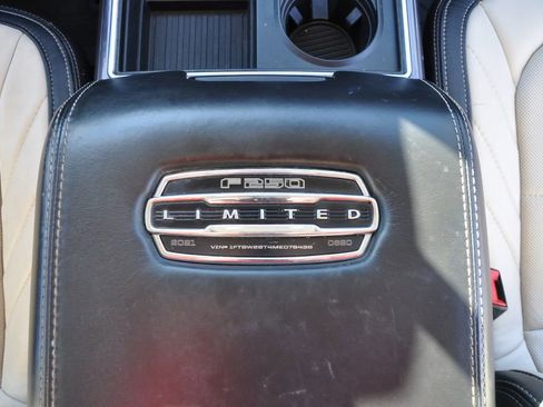 Used 2021 Ford F250 Limited image 22