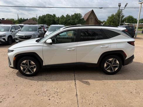 Used 2025 Hyundai Tucson SEL image 4