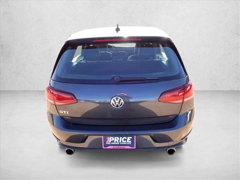 Used 2018 Volkswagen GTI Autobahn image 2