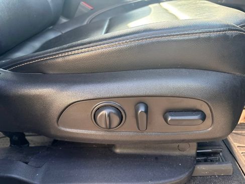 Used 2018 Chevrolet Traverse LT AWD/4WD image 30