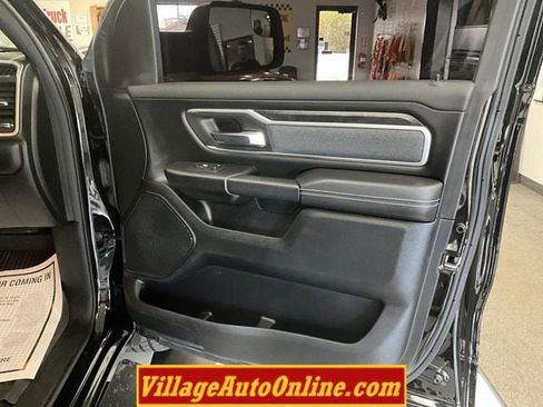 Used 2019 RAM 1500 Big Horn AWD/4WD image 23