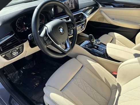 Used 2021 BMW 530i xDrive w/ Convenience Package AWD/4WD image 21