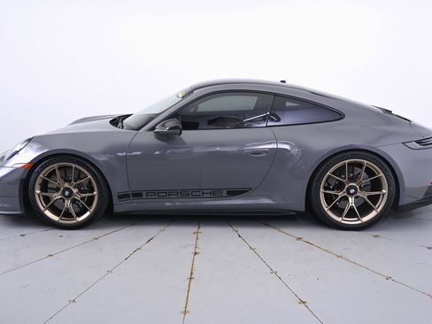 Used 2022 Porsche 911 GT3 image 2