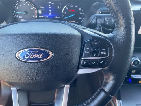 Used 2020 Ford Explorer Limited w/ Class III Trailer Tow Package image 26