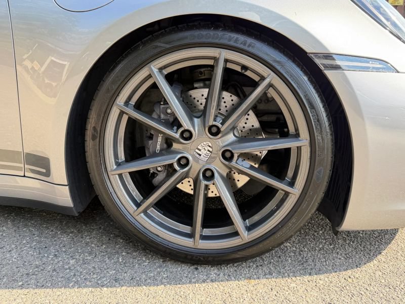 Used 2023 Porsche 911 Carrera T RWD image 29