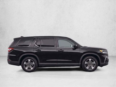 Certified 2023 Honda Pilot EX-L image 8