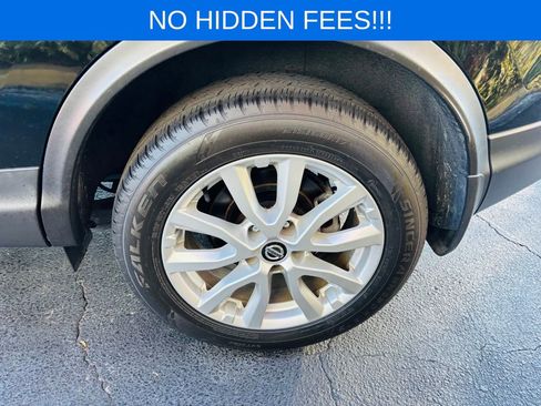 Used 2022 Nissan Rogue Sport SV image 11