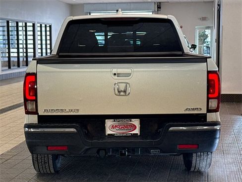 Used 2019 Honda Ridgeline RTL-T image 4