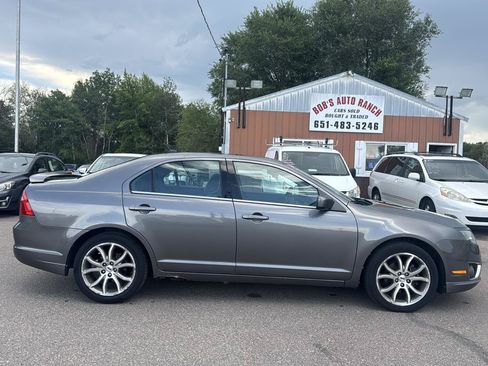 Used 2010 Ford Fusion SE FWD image 4