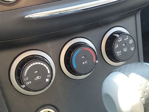 Used 2015 Nissan Rogue S w/ Convenience Package image 14