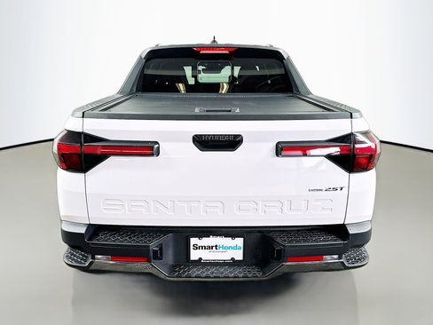 Used 2022 Hyundai Santa Cruz Limited image 6