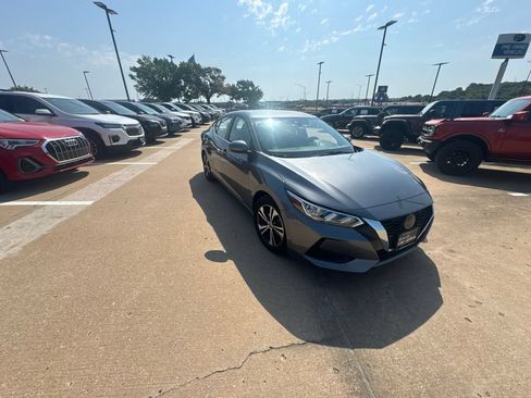 Used 2023 Nissan Sentra SV FWD image 7