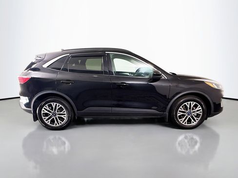 Used 2020 Ford Escape SEL image 11