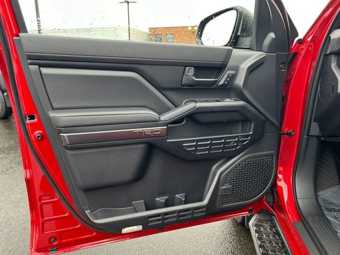 New 2026 Toyota 4Runner TRD Off-Road Premium AWD/4WD image 22