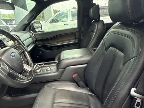 Used 2020 Ford Expedition Limited w/ Special Edition Package AWD/4WD image 5