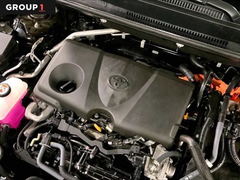 Used 2024 Toyota RAV4 LE image 33