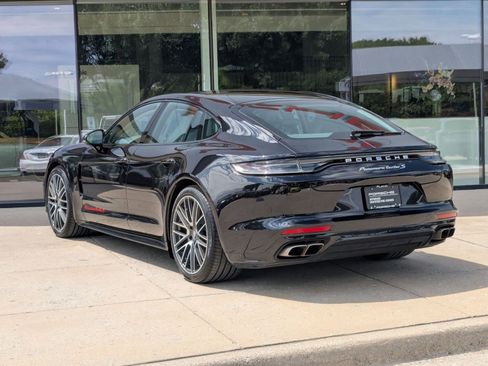 Certified 2022 Porsche Panamera Turbo S AWD/4WD image 3