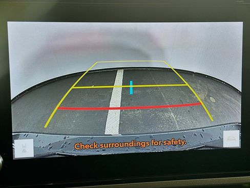 Used 2025 Toyota Camry LE image 23