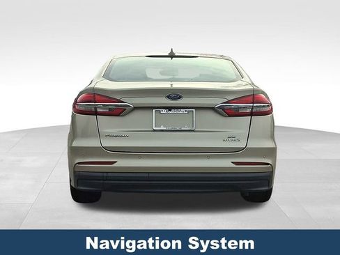 Used 2019 Ford Fusion SE image 6