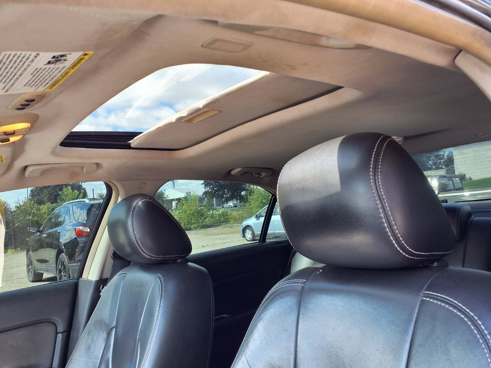 Used 2012 Ford Fusion Hybrid FWD image 17