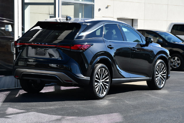 Used 2024 Lexus RX 350 w/ Convenience Package AWD/4WD image 9