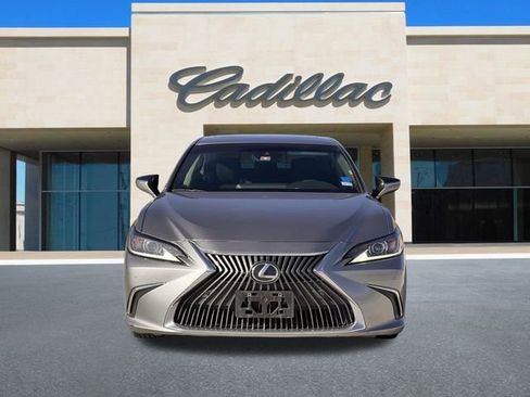 Used 2019 Lexus ES 350 image 9