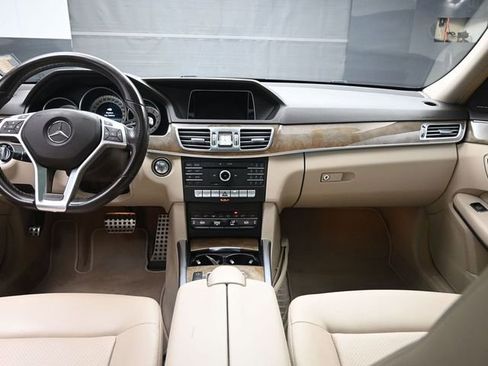 Used 2016 Mercedes-Benz E 350 Sedan image 9