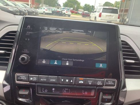 Used 2018 Honda Odyssey EX-L image 25