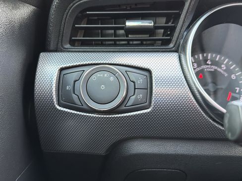 Used 2018 Ford Mustang GT image 26