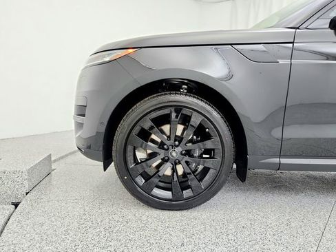 New 2025 Land Rover Range Rover Sport SE image 29