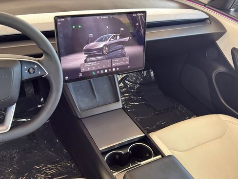 Used 2024 Tesla Model 3 Long Range AWD/4WD image 25